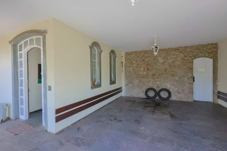 Casa para alugar com 380m², 5 quartos e 4 vagasGaragem