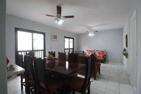 Sala de apartamento para alugar com 3 quartos, 113m² em Jd Atlântico, Guarujá