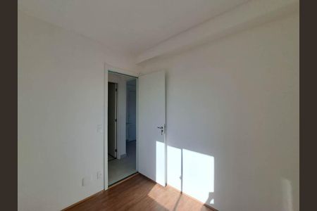 Quarto 2 de apartamento para alugar com 2 quartos, 33m² em Vila Maria, São Paulo