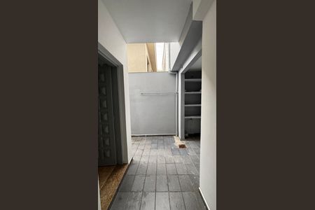 Casa à venda com 178m², 3 quartos e 2 vagasQuintal