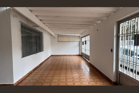 Casa à venda com 178m², 3 quartos e 2 vagasGaragem