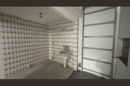 Casa à venda com 178m², 3 quartos e 2 vagasÁrea de Serviço