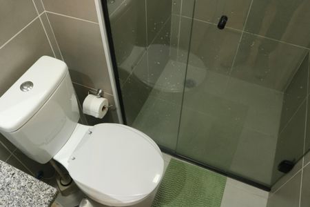 Banheiro de apartamento para alugar com 1 quarto, 22m² em Barra Funda, São Paulo