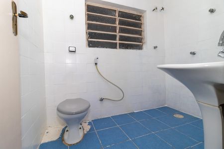 Apartamento para alugar com 188m², 3 quartos e sem vaga Apartamento para alugar com 188m², 3 quartos e sem vagaBanheiro 2