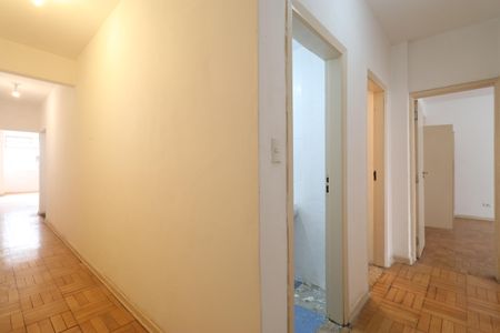 Apartamento para alugar com 188m², 3 quartos e sem vagaCorredor 