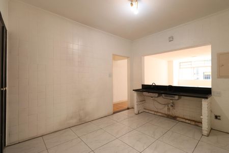 Apartamento para alugar com 188m², 3 quartos e sem vagaCozinha 