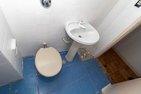 Apartamento para alugar com 188m², 3 quartos e sem vaga Apartamento para alugar com 188m², 3 quartos e sem vagaBanheiro 1