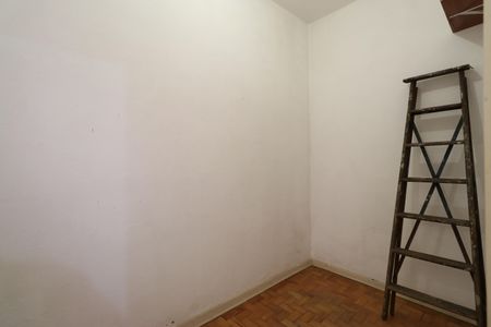 Apartamento para alugar com 188m², 3 quartos e sem vagaQuarto e banheiro de Serviço 