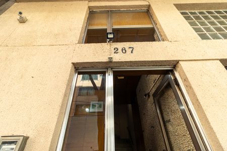 Apartamento para alugar com 188m², 3 quartos e sem vaga Apartamento para alugar com 188m², 3 quartos e sem vagaFachada