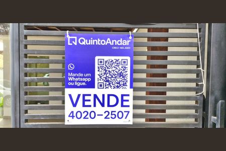 Casa à venda com 180m², 3 quartos e 2 vagas Casa à venda com 180m², 3 quartos e 2 vagasPlaca