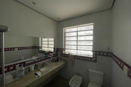 Banheiro Social de apartamento à venda com 3 quartos, 280m² em Bela Vista, São Paulo