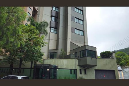 Apartamento à venda com 178m², 4 quartos e 3 vagasFachada