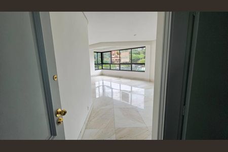 Sala de apartamento à venda com 4 quartos, 178m² em Serra, Belo Horizonte