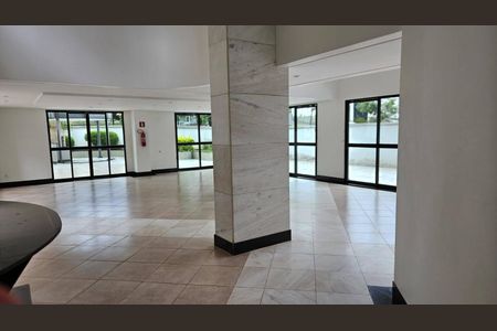 Apartamento à venda com 178m², 4 quartos e 3 vagasÁrea comum - Salão de festas
