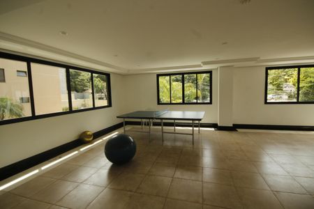 Apartamento à venda com 178m², 4 quartos e 3 vagasÁrea comum - Salão de festas