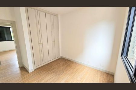 Apartamento à venda com 178m², 4 quartos e 3 vagasSuíte 2