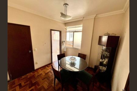 Apartamento à venda com 3 quartos, 110m² em Prado, Belo Horizonte