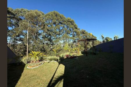 Casa à venda com 555m², 4 quartos e 3 vagas