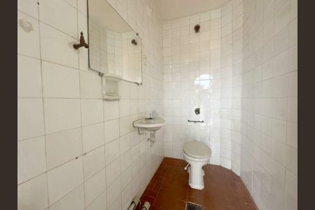 Casa à venda com 300m², 5 quartos e 1 vaga