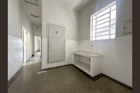 Casa à venda com 300m², 5 quartos e 1 vaga