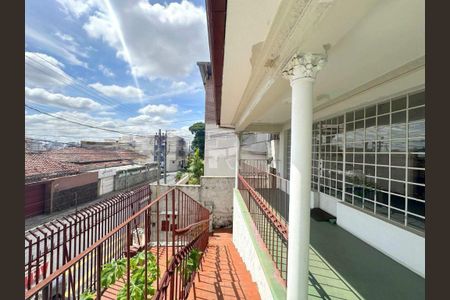 Casa à venda com 300m², 5 quartos e 1 vaga