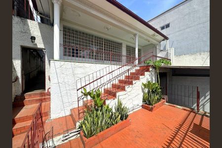 Casa à venda com 300m², 5 quartos e 1 vaga