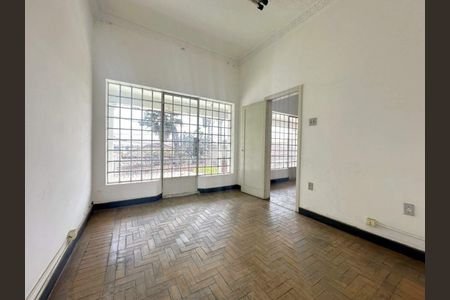 Casa à venda com 300m², 5 quartos e 1 vaga