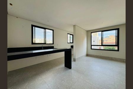 Apartamento à venda com 2 quartos, 56m² em Prado, Belo Horizonte