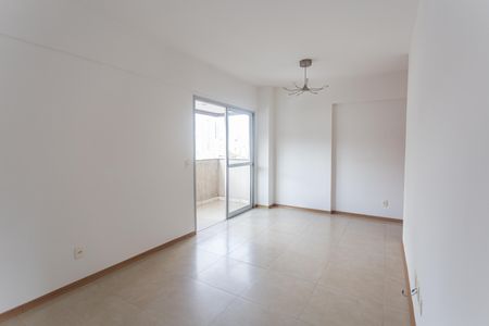 Apartamento à venda com 89m², 3 quartos e 1 vaga Apartamento à venda com 89m², 3 quartos e 1 vagaSala