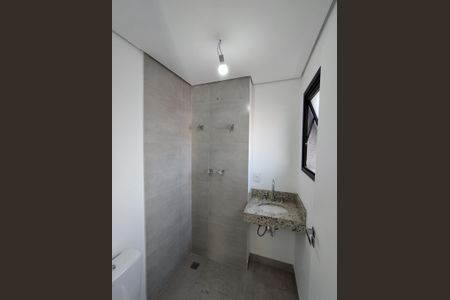 Casa para alugar com 100m², 2 quartos e 1 vaga Casa para alugar com 100m², 2 quartos e 1 vagaBanheiro da Suíte