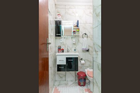 Apartamento à venda com 56m², 2 quartos e 1 vagaBanheiro Social