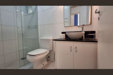 Apartamento para alugar com 85m², 2 quartos e 2 vagas Apartamento para alugar com 85m², 2 quartos e 2 vagasBanheiro Social