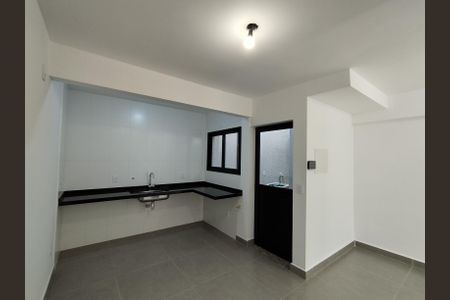 Casa para alugar com 100m², 2 quartos e 1 vaga Casa para alugar com 100m², 2 quartos e 1 vagaCozinha - Torneira