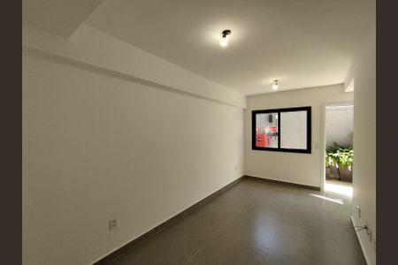 Casa para alugar com 100m², 2 quartos e 1 vaga Casa para alugar com 100m², 2 quartos e 1 vagaSala