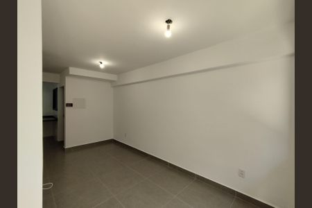 Sala de casa para alugar com 2 quartos, 100m² em Cambuci, São Paulo
