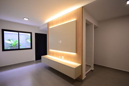 Apartamento para alugar com 100m², 2 quartos e 1 vagaSala