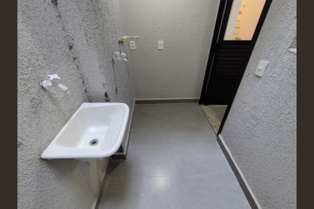 Casa para alugar com 100m², 2 quartos e 1 vaga Casa para alugar com 100m², 2 quartos e 1 vagaÁrea de Serviço