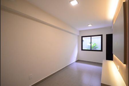 Apartamento para alugar com 100m², 2 quartos e 1 vagaSala