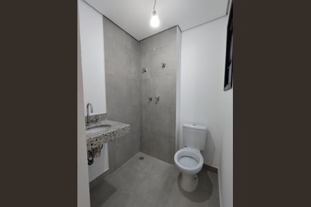 Casa para alugar com 100m², 2 quartos e 1 vaga Casa para alugar com 100m², 2 quartos e 1 vagaBanheiro da Suíte 1
