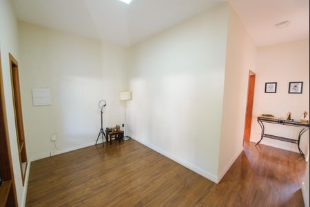 Casa para alugar com 180m², 3 quartos e 1 vagaSala