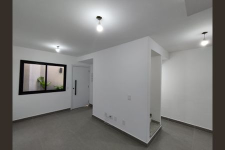 Sala de casa para alugar com 2 quartos, 100m² em Jardins, São Paulo