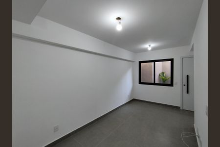 Sala de casa para alugar com 2 quartos, 100m² em Jardins, São Paulo