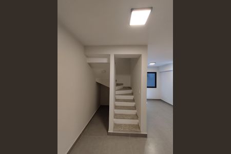 Sala de casa para alugar com 2 quartos, 100m² em Jardins, São Paulo