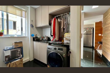 Apartamento à venda com 151m², 3 quartos e 3 vagasÁrea de Serviço