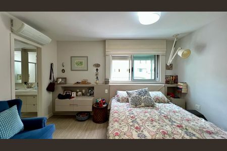 Apartamento à venda com 151m², 3 quartos e 3 vagasSuíte 3