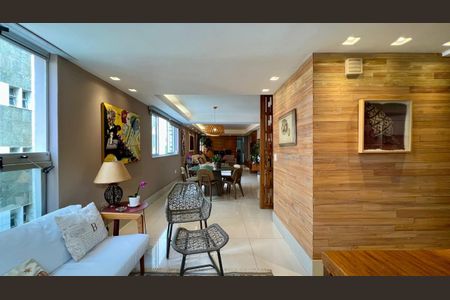 Apartamento à venda com 151m², 3 quartos e 3 vagasSala