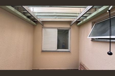 Apartamento à venda com 83m², 3 quartos e 2 vagasQuarto 1 Varanda