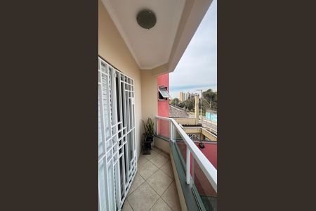 Apartamento à venda com 83m², 3 quartos e 2 vagasSuíte Varanda