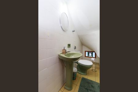 Casa à venda com 175m², 3 quartos e 2 vagasLavabo