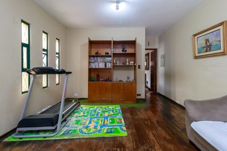 Casa à venda com 175m², 3 quartos e 2 vagasSala